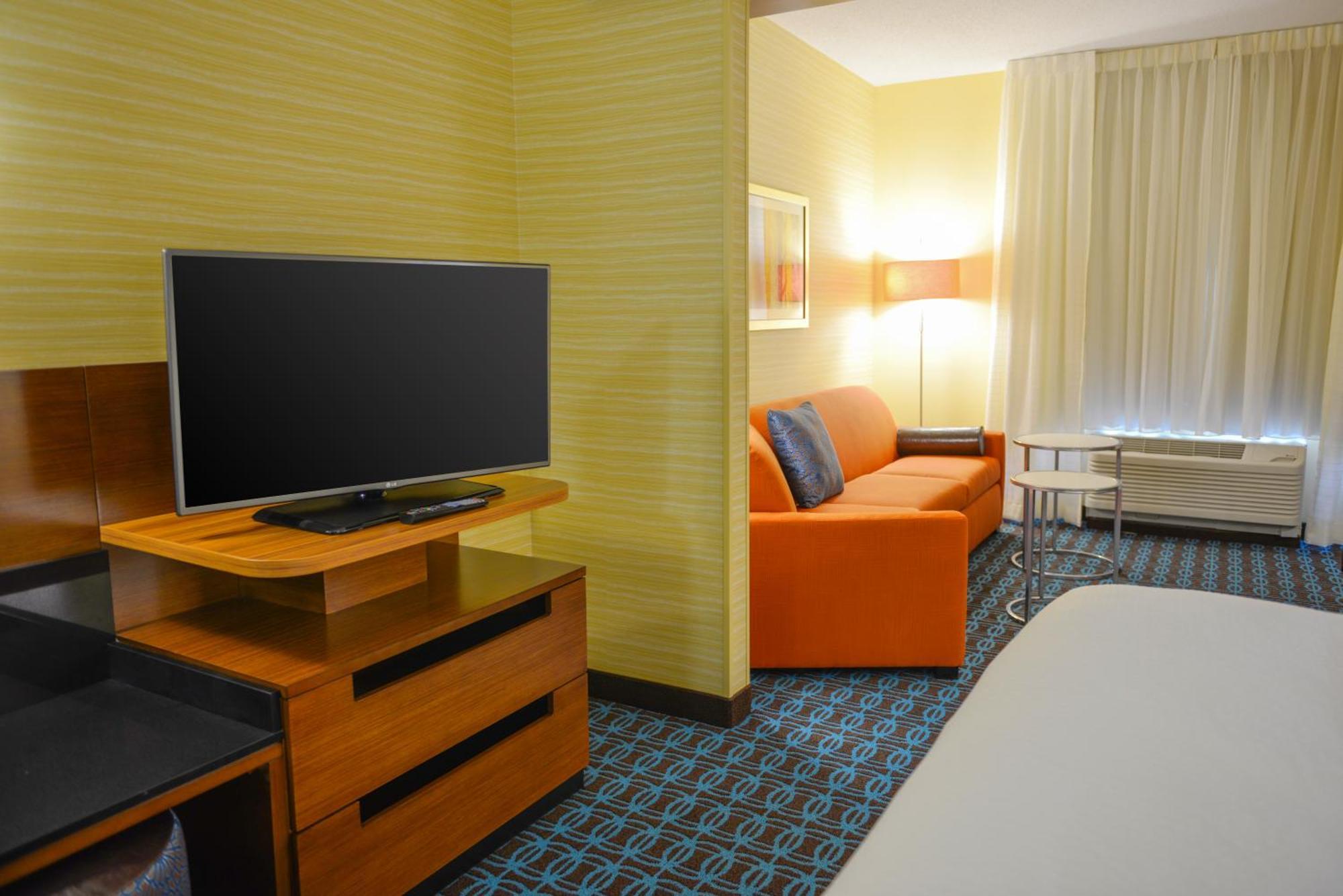 Fairfield Inn And Suites Canton South Dış mekan fotoğraf